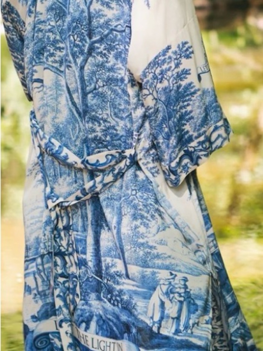 Market of Stars Let the Light In Blue & White Printed Kimono Robe - Women - Picture 6 of 7